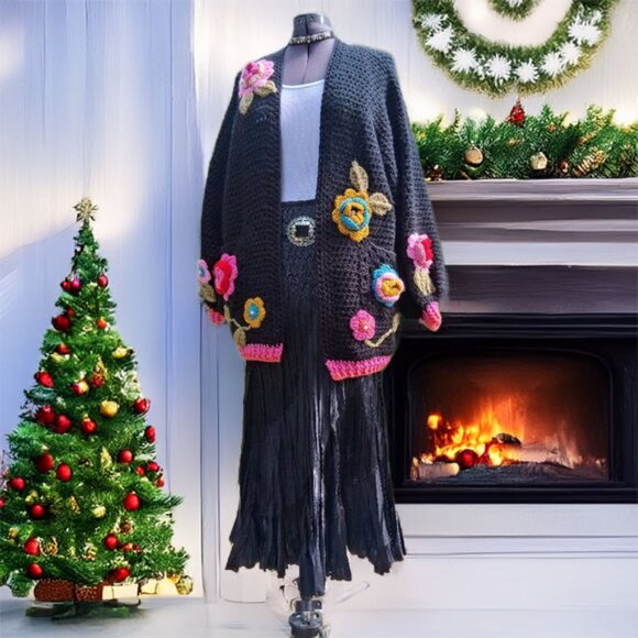 Black Crochet Flower Puffy Sleeves Sweater - L/XL - Picture 1 of 11